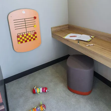 ibis Styles Le Mans Gare Sud-3